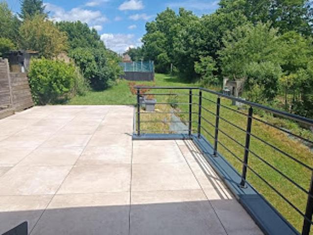 Vente Maison 9 pièces 184 m2 Hautevelle