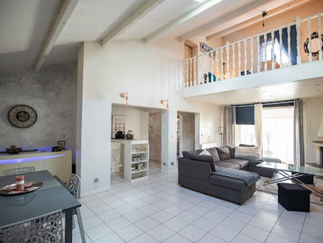 Vente Maison 9 pièces 184.3 m2 Massy