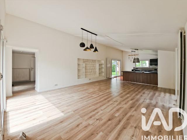 Vente Maison 9 pièces 185 m2 Brie Comte Robert