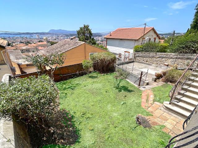 Vente Maison 9 pièces 185 m2 Toulon