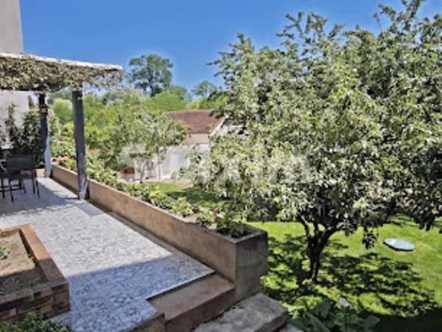 Vente Maison 9 pièces 188 m2 Pesmes