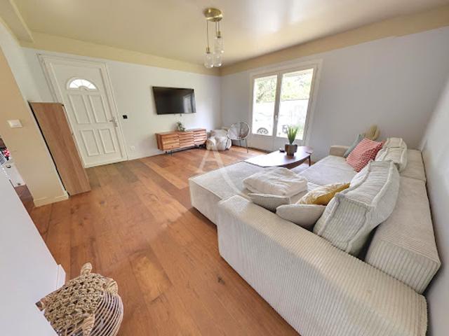 Vente Maison 7 pièces 189 m2 Bry sur Marne