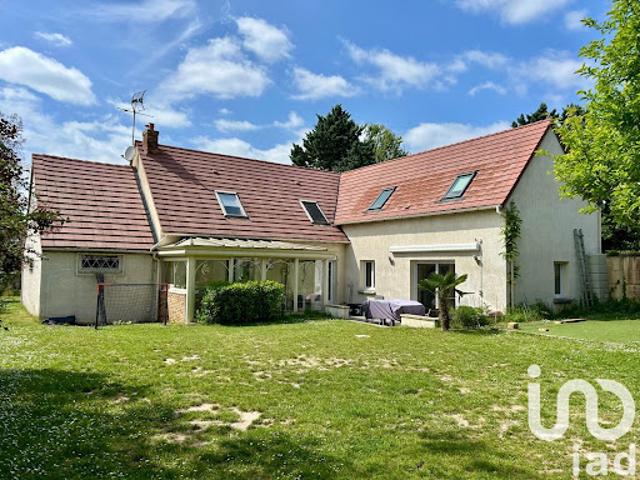 Vente Maison 9 pièces 189 m2 Etrechy