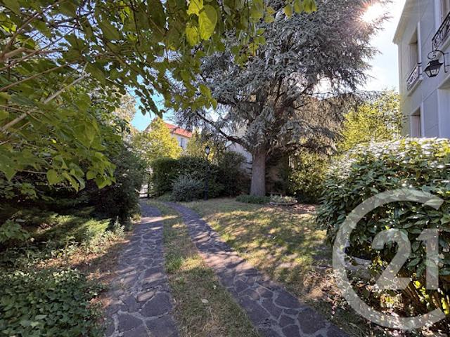 Vente Maison 9 pièces 180 m2 Villemomble