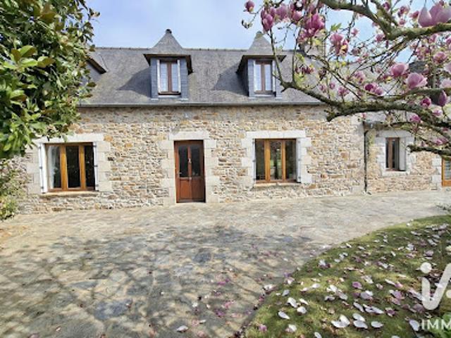 Vente Maison 9 pièces 182 m2 Goudelin