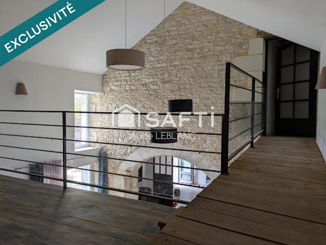 Vente Maison 9 pièces 182 m2 Saint Jean de Sauves