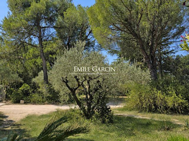 Vente Maison 9 pièces 182 m2 Saint Rémy de Provence