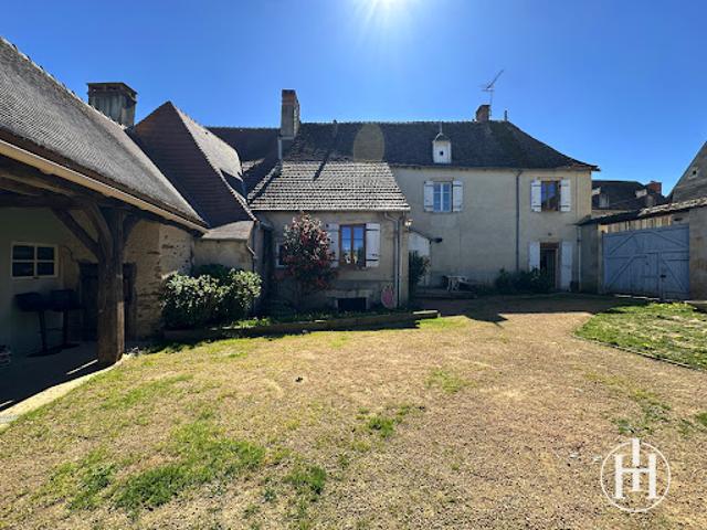 Vente Maison 9 pièces 194 m2 Culan