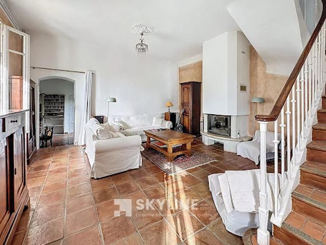 Vente Maison 9 pièces 196.95 m2 Marseille 10ème
