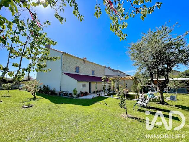 Vente Maison 9 pièces 198 m2 Lathus Saint Rémy