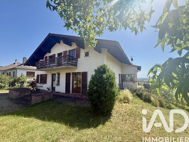 Vente Maison 9 pièces 198 m2 Saint Hippolyte