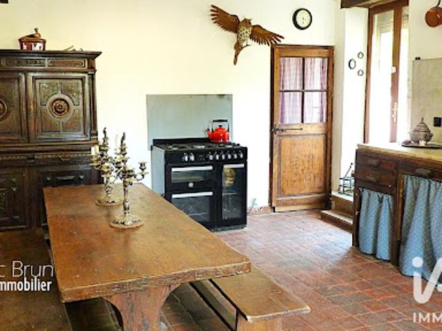 Vente Maison 9 pièces 198 m2 Taingy