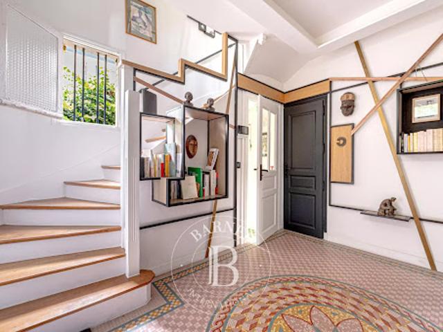 Vente Maison 9 pièces 198.01 m2 Paris 13ème