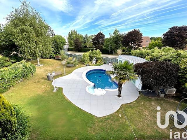 Vente Maison 9 pièces 199 m2 Aubry du Hainaut