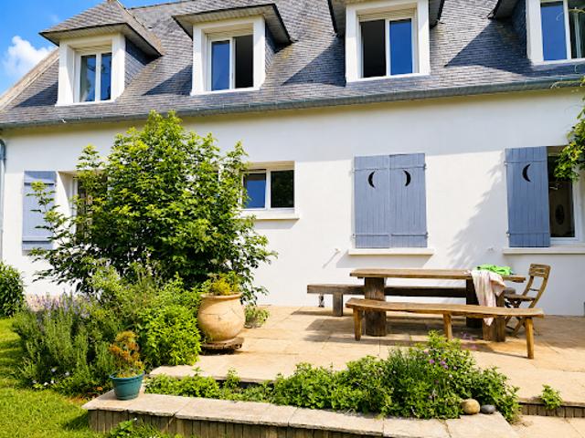Vente Maison 9 pièces 199 m2 Penvénan