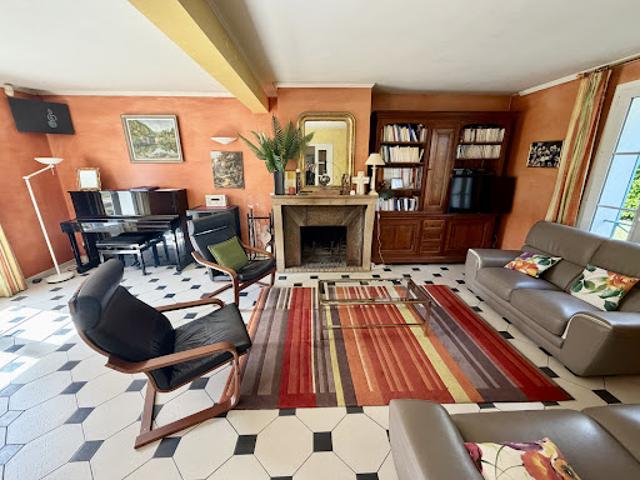 Vente Maison 9 pièces 190 m2 Chailly en Bière