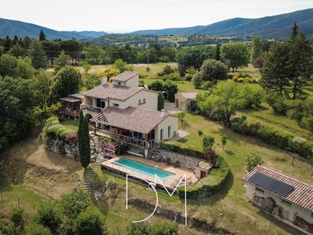 Vente Maison 9 pièces 190 m2 Dieulefit