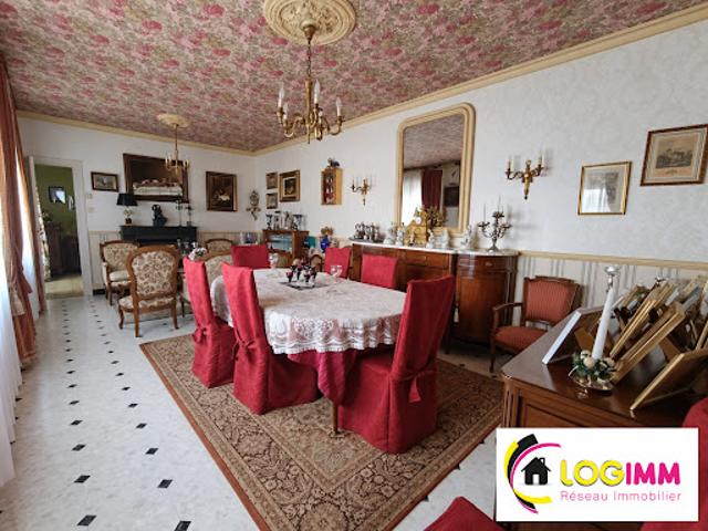 Vente Maison 9 pièces 190 m2 Solesmes