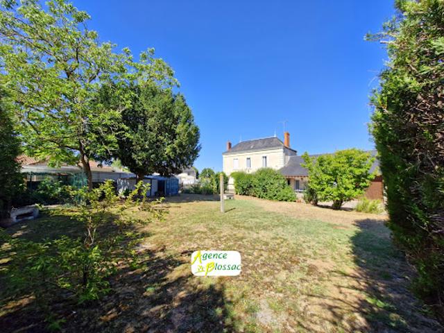 Vente Maison 9 pièces 191 m2 Saint Gervais les Trois Clochers