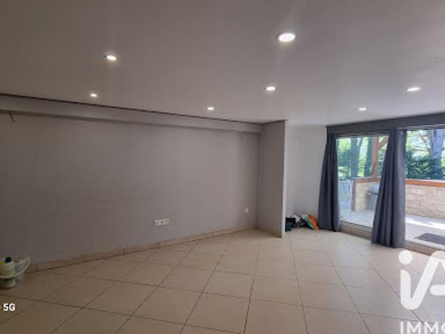 Vente Maison 9 pièces 192 m2 Oussoy en Gâtinais