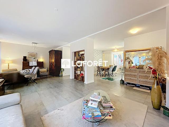 Vente Maison 9 pièces 192 m2 Le Vésinet