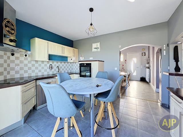 Vente Maison 9 pièces 192 m2 Renazé