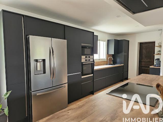 Vente Maison 9 pièces 193 m2 Ars