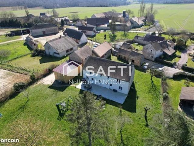 Vente Maison 9 pièces 204 m2 Pacy sur Eure