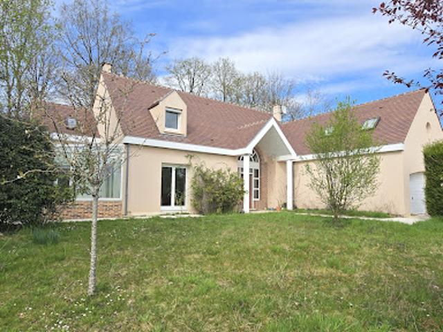 Vente Maison 9 pièces 200 m2 Forges les Bains