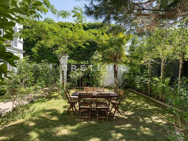 Vente Maison 9 pièces 206 m2 Saint Cloud