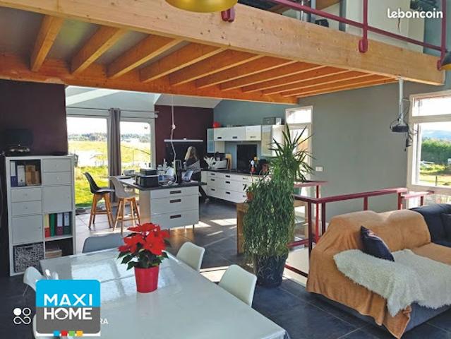 Vente Maison 9 pièces 206 m2 Yssingeaux