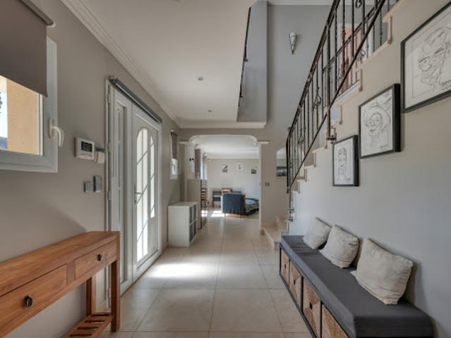Vente Maison 9 pièces 208 m2 Pecqueuse