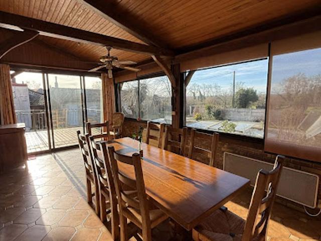 Vente Maison 9 pièces 208 m2 Villeneuve sur Allier