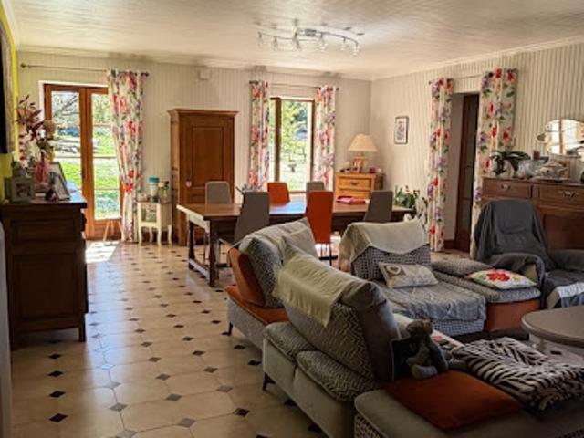 Vente Maison 9 pièces 200 m2 Brie