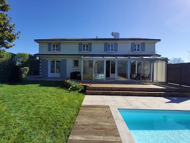 Vente Maison 9 pièces 200 m2 Chemillé en Anjou