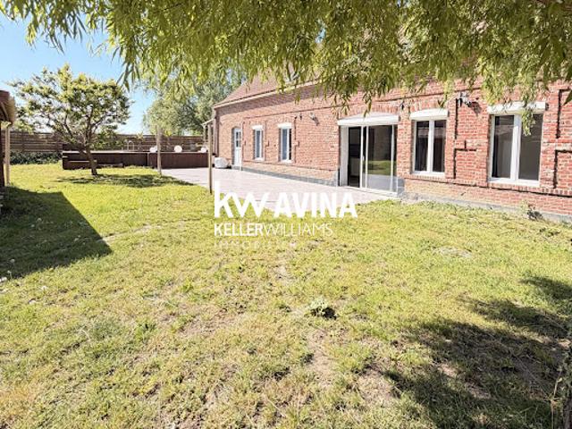 Vente Maison 9 pièces 200 m2 Lestrem