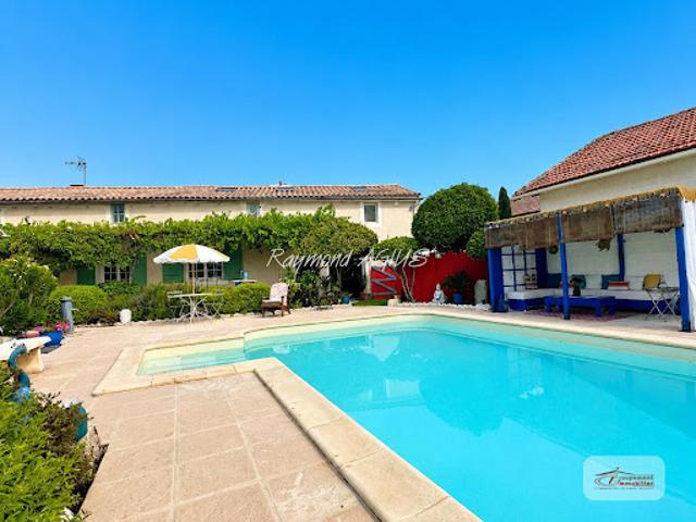Vente Maison 9 pièces 200 m2 Pineuilh