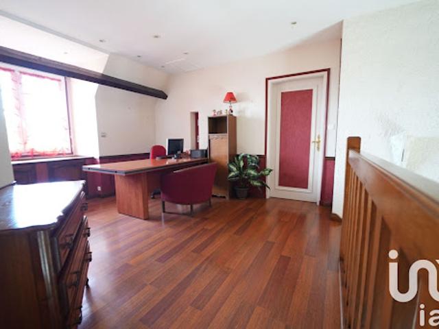 Vente Maison 9 pièces 201 m2 Etrelles