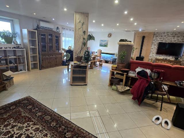 Vente Maison 9 pièces 203 m2 Epieds