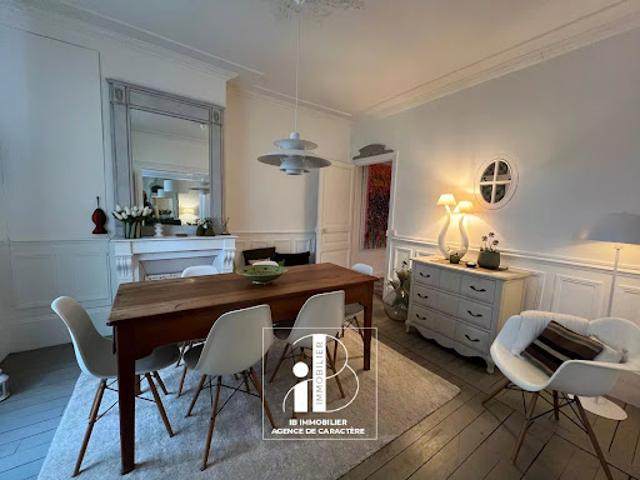 Vente Maison 9 pièces 203 m2 Fontainebleau