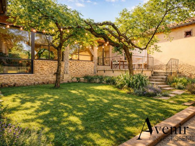 Vente Maison 9 pièces 203.8 m2 Chevrieres