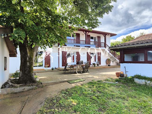 Vente Maison 9 pièces 214 m2 Saint Aubin