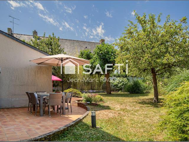 Vente Maison de maître 9 pièces 214 m2 Vitre