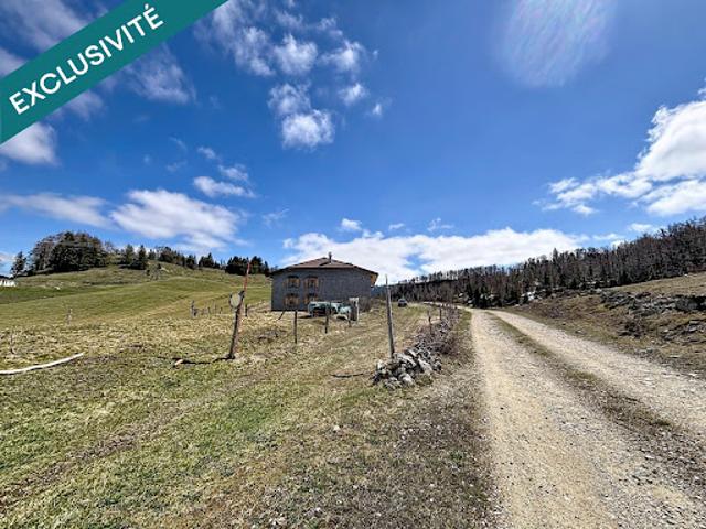 Vente Maison 9 pièces 215 m2 Lajoux