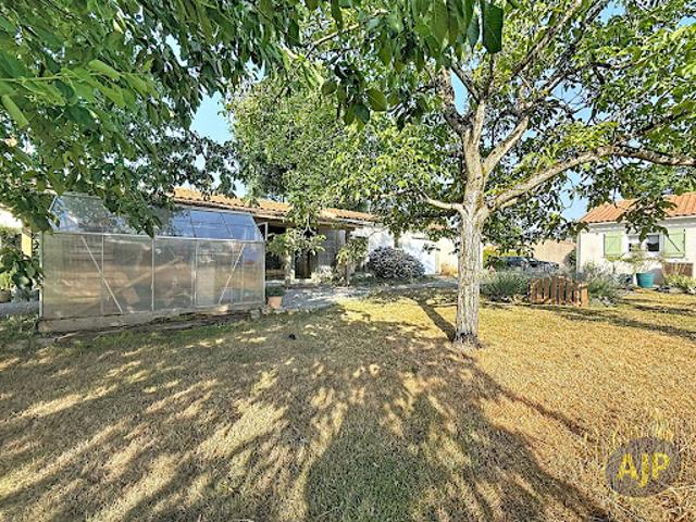 Vente Maison 9 pièces 216 m2 Saint Mars de Coutais