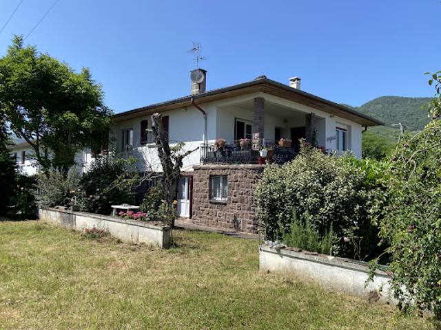 Vente Maison 9 pièces 216 m2 Saint Jean Pied de Port