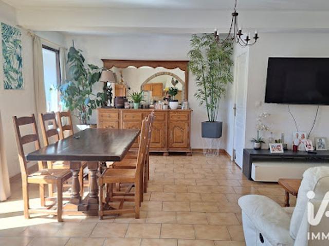 Vente Maison 9 pièces 218 m2 Bessenay
