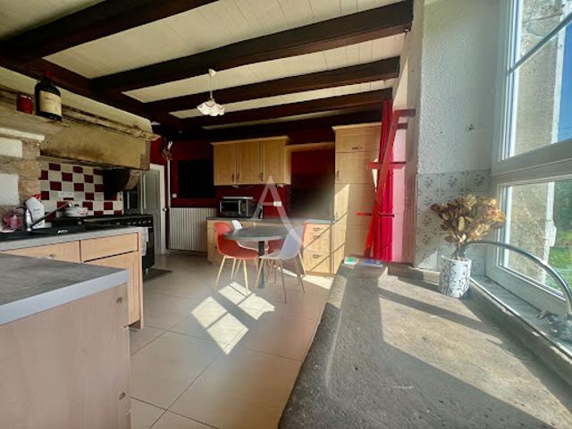 Vente Maison 9 pièces 218 m2 Pierrefitte