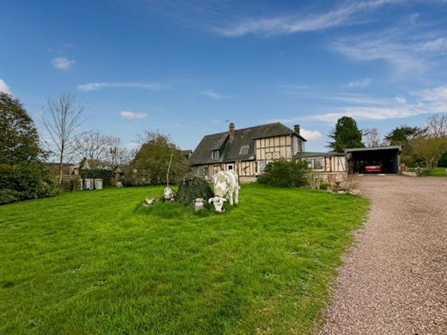 Vente Maison 9 pièces 210 m2 Saint Philbert sur Risle