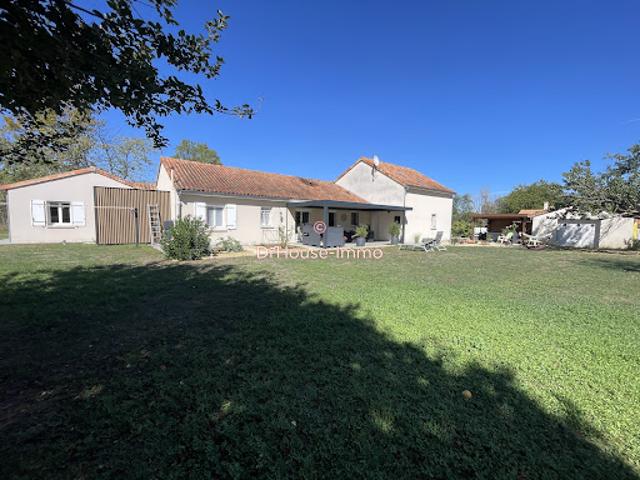 Vente Maison 9 pièces 224.11 m2 Colombiers